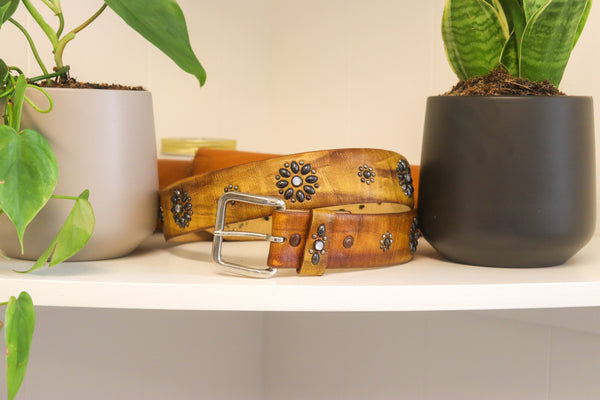 Vintage Studio Belt 291. Wood-toned leather with moonstones. Size 36 only.
