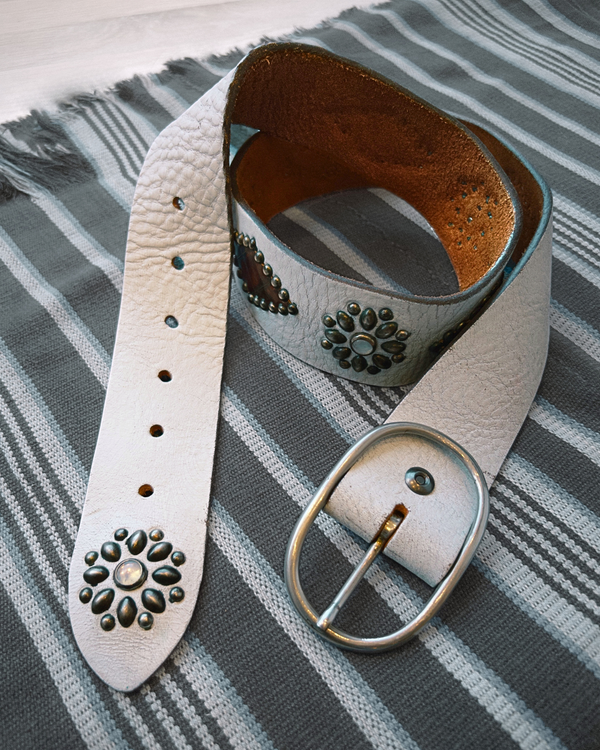 Vintage Belt SV-145. White Leather, Size 32 Only.