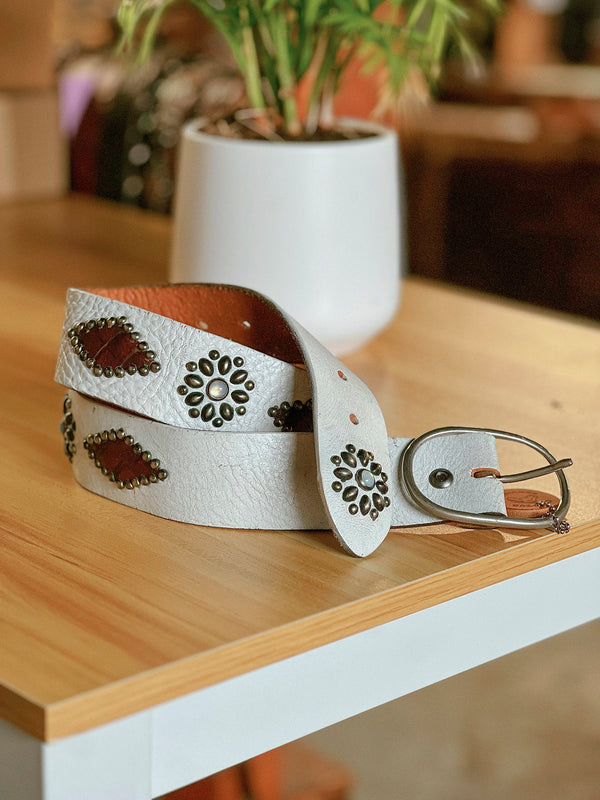 Vintage Belt SV-145. White Leather, Size 32 Only.