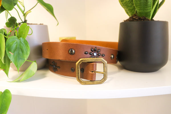 New Studio Belt 401. Natural leather with blue, glass stones. Size 32 only.