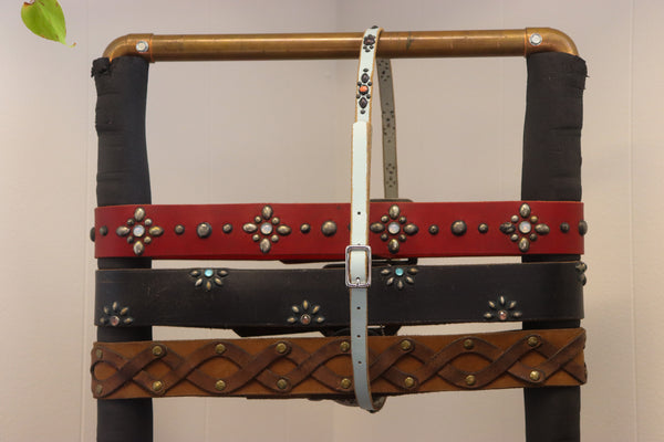 New Studio Belt 410. Slim aqua leather with coral stones. Size 32 only.