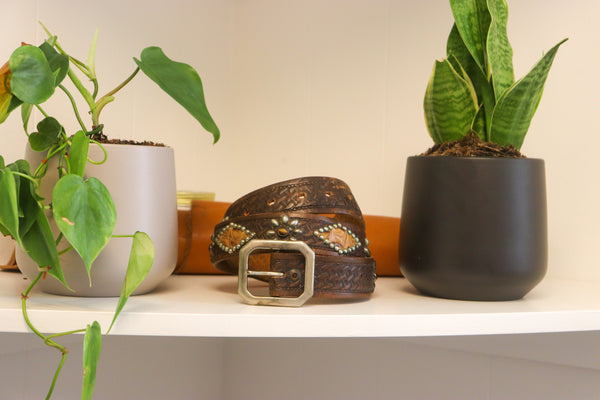 Vintage Studio Belt 225. Basket weave leather with alligator insets. Size 34 only.