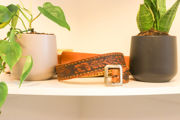 Vintage Studio Belt 381. Tooled leather belt with eagle & floral pattern. Size 32 only.